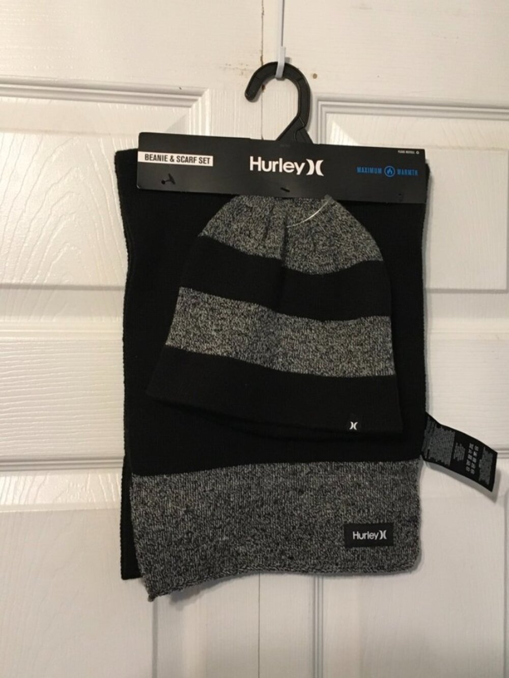 Hurley Beanie & Scarf Set Unisex